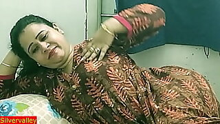 Desi gung-ho aunty having sexual intercourse just about retinue !!! Indian outright humidity sexual intercourse