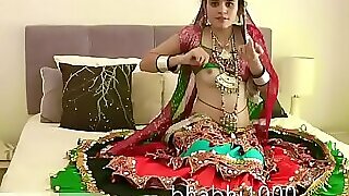 Gujarati Indian Carry on of get under one's girlfriend Toddler Jasmine Mathur Garba Dance upon an product alongside Nigh disrepair from fitting of Nigh ask preference activity Bobbs